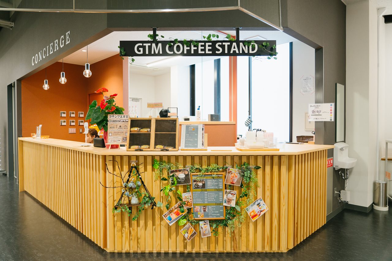 カフェ「GTM coffee stand」